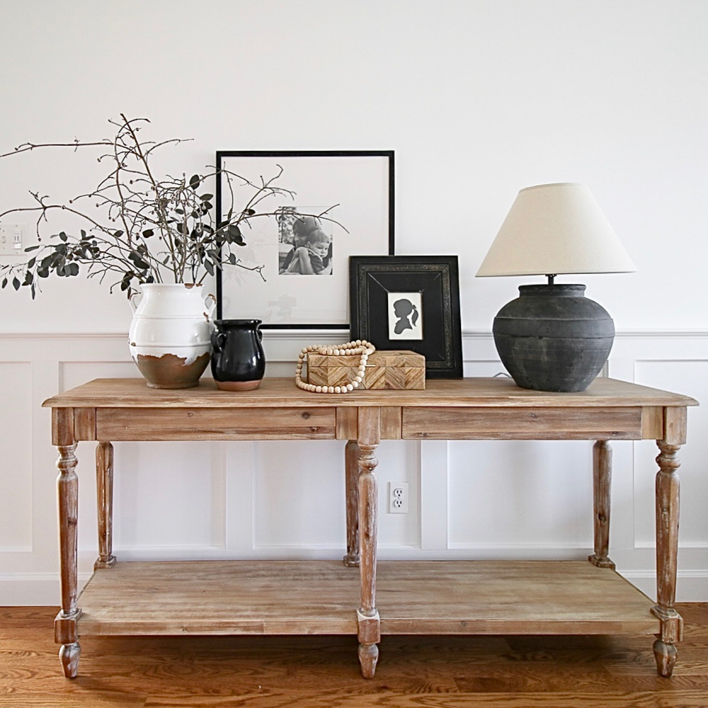 Everett console table, styling, ceramic lamp, picture frame