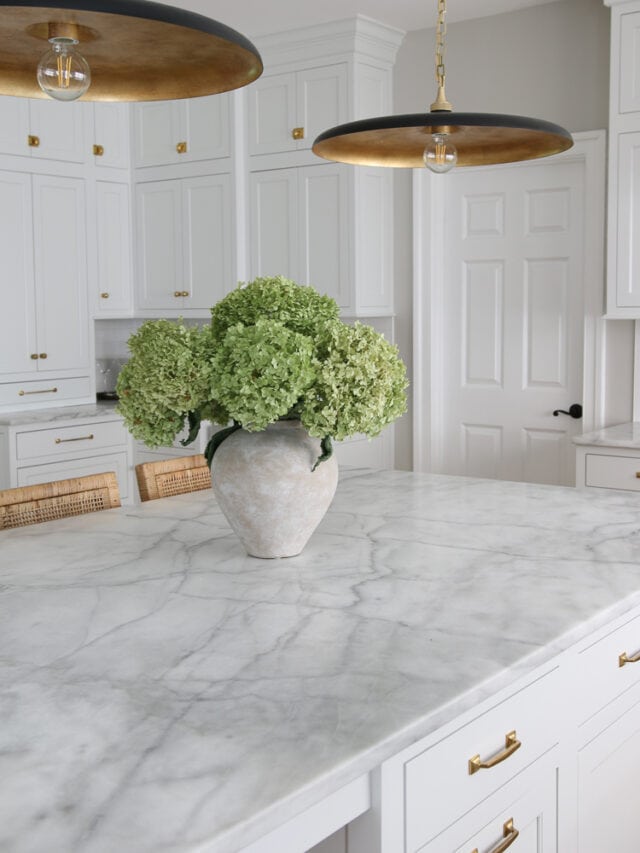 cropped-honed-marble-countertops-005.jpg