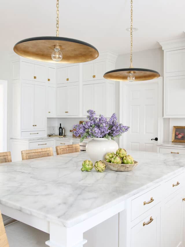 Kitchen Island Decor Ideas - Stefana Silber